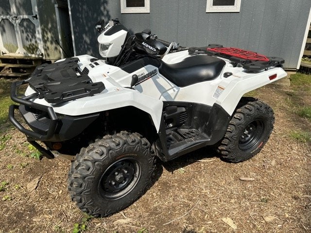 2022 king quad 750 AXI with 10 hrs and extras